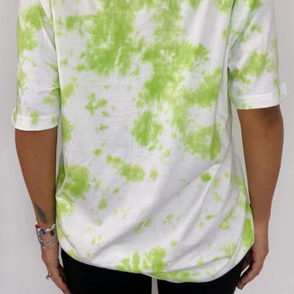 Green Dots Tie & Dye Cotton T-Shirt - Picture 4 of 5